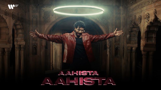 Aahista Aahista Lyrics English Translation – Raja Hindustani | King